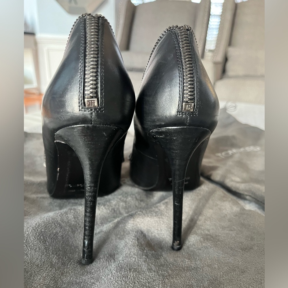 Tom Ford Zipper Pump Heels - Picture 10 of 13